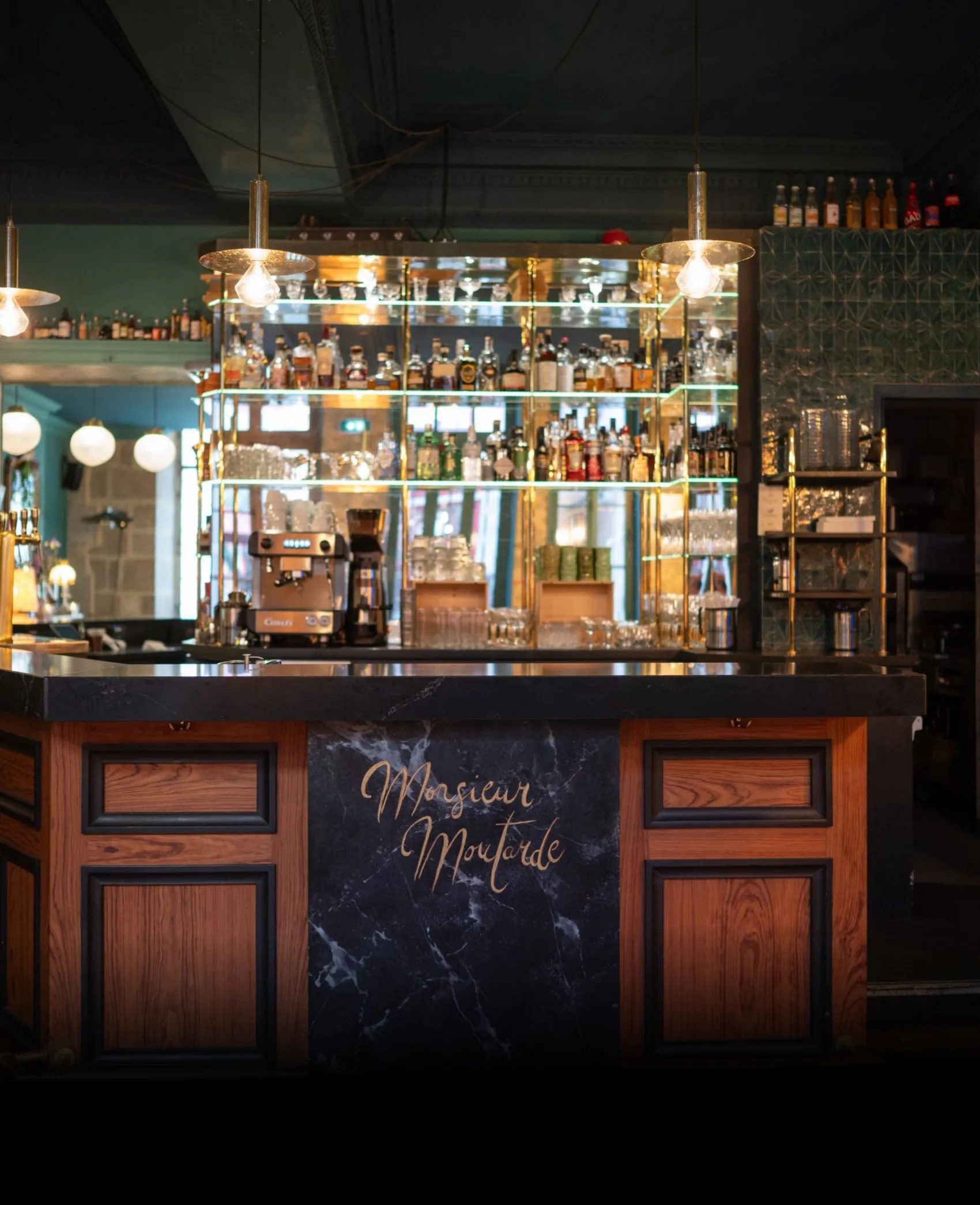 monsieur-moutarde-dijon-hero